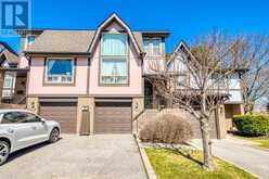 4 ENGLISH IVYWAY | Toronto Ontario | Slide Image One