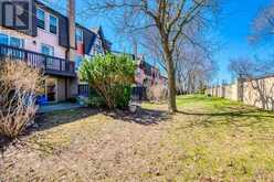 4 ENGLISH IVYWAY | Toronto Ontario | Slide Image Thirty-two