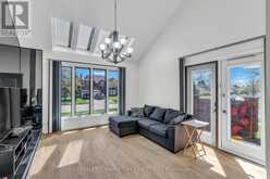 2 DEER VALLEY CRESCENT | London Ontario | Slide Image Fifteen