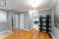 28 SHINING STAR CRESCENT | Toronto Ontario | Slide Image Eleven