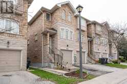 28 SHINING STAR CRESCENT | Toronto Ontario | Slide Image Four