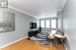28 SHINING STAR CRESCENT | Toronto Ontario | Slide Image Eight