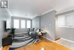28 SHINING STAR CRESCENT | Toronto Ontario | Slide Image Nine