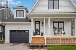 122 COURTLAND STREET | The Blue Mountains Ontario | Slide Image Four