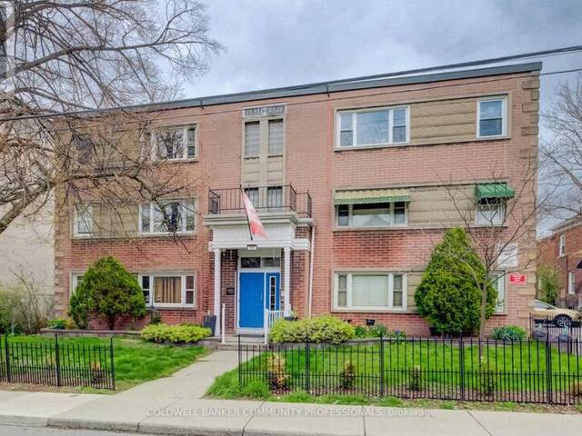 137 EMERALD STREET S Hamilton Ontario, L8N 2V4 - 2 Bedrooms Home For Sale