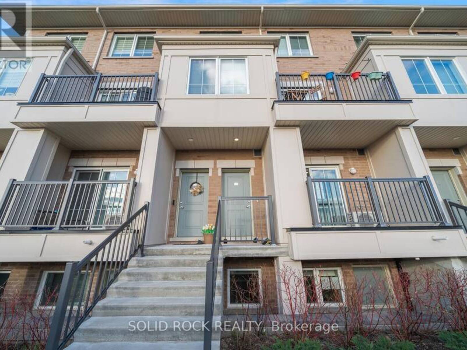 17 - 480 BERESFORD PATH, Oshawa, Ontario L1H 0B2