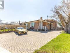 16 GAMBELLO CRESCENT Toronto Ontario, M3J 1W3