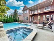 7 CAPE GEORGE TRAIL | Nobleton Ontario | Slide Image Three