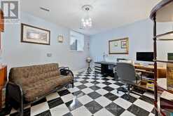 220 WALMER ROAD | Toronto Ontario | Slide Image Forty-six