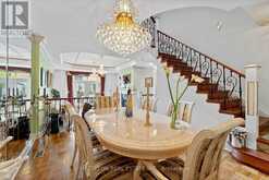220 WALMER ROAD | Toronto Ontario | Slide Image Nine