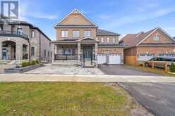 19 RIDGEVIEW COURT | Bradford West Gwillimbury Ontario | Slide Image Two