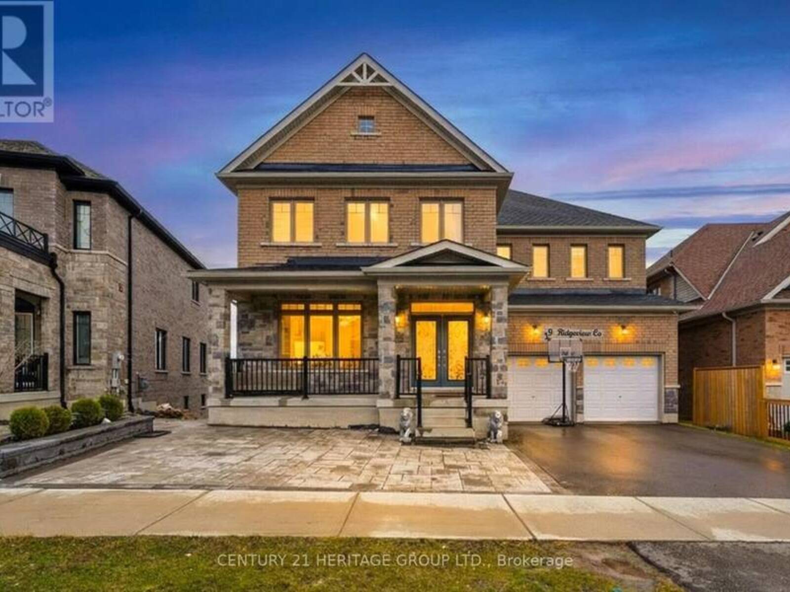 19 RIDGEVIEW COURT, Bradford West Gwillimbury, Ontario L3Z 0R9