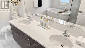 89 HARTNEY DRIVE | Richmond Hill Ontario | Slide Image Thirty-seven