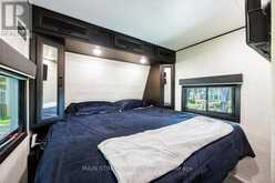 15 HAWAIIAN CIRCLE | Whitchurch-Stouffville Ontario | Slide Image Thirteen