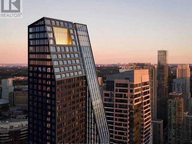 905 - 8 WELLESLEY STREET W Toronto Ontario, M4Y 1E7 - 4 Bedrooms Condo For Sale