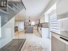 29 RANWOOD DRIVE | Toronto Ontario | Slide Image Nine