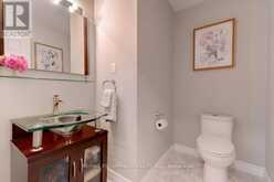 35 LIDO DRIVE | Hamilton Ontario | Slide Image Twelve