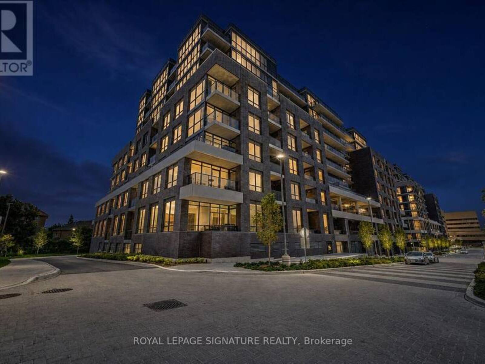 548 - 26 GIBBS ROAD, Toronto, Ontario M9B 0E3