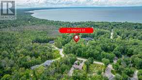 31 SPRUCE STREET | Tiny Ontario | Slide Image One