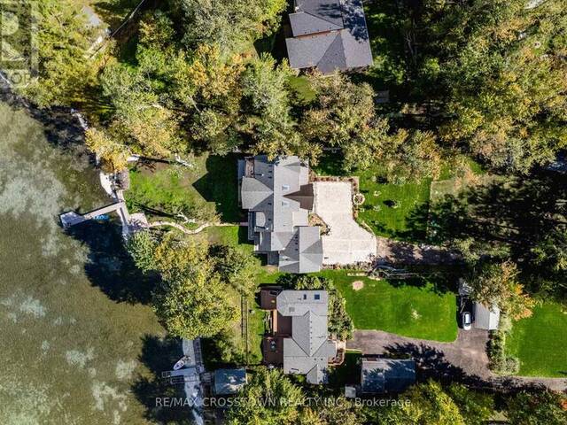 178 MOORES BEACH ROAD Georgina Ontario, L0E 1N0 - 5 Bedrooms Waterfront Home For sale