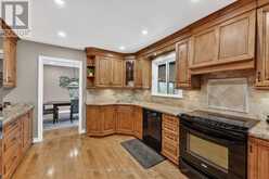 8 GRANT COURT | East Gwillimbury Ontario | Slide Image Fifteen