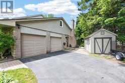 8 GRANT COURT | East Gwillimbury Ontario | Slide Image Five