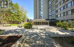 2006 - 200 ROBERT SPECK PARKWAY | Mississauga Ontario | Slide Image Forty