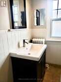 147 HOLTON AVENUE S | Hamilton Ontario | Slide Image Eight