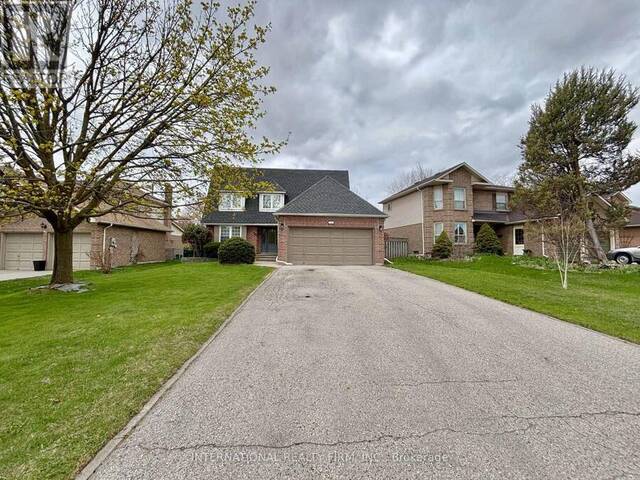 168 WILLOW LANE Newmarket Ontario, L3Y 4J3 - 4 Bedrooms Home For Sale
