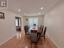 168 WILLOW LANE | Newmarket Ontario | Slide Image Eleven