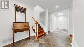 54 PLYMBRIDGE ROAD | Toronto Ontario | Slide Image Five