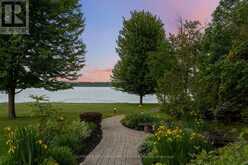 12 ISLAND VIEW COURT | Scugog Ontario | Slide Image Four