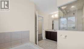 25 SEANESY DRIVE | Thorold Ontario | Slide Image Fifteen