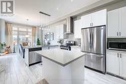 65 HONEYVIEW TRAIL | Brampton Ontario | Slide Image Fifteen