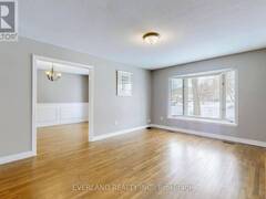 173 THOMPSON DRIVE East Gwillimbury Ontario, L9N 1E2