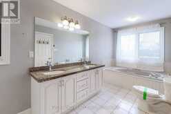 173 THOMPSON DRIVE | East Gwillimbury Ontario | Slide Image Eleven