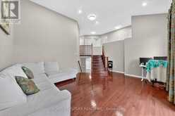 24 TURTLEDOVE GROVE | Toronto Ontario | Slide Image Twenty-one