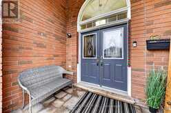 24 TURTLEDOVE GROVE | Toronto Ontario | Slide Image Four
