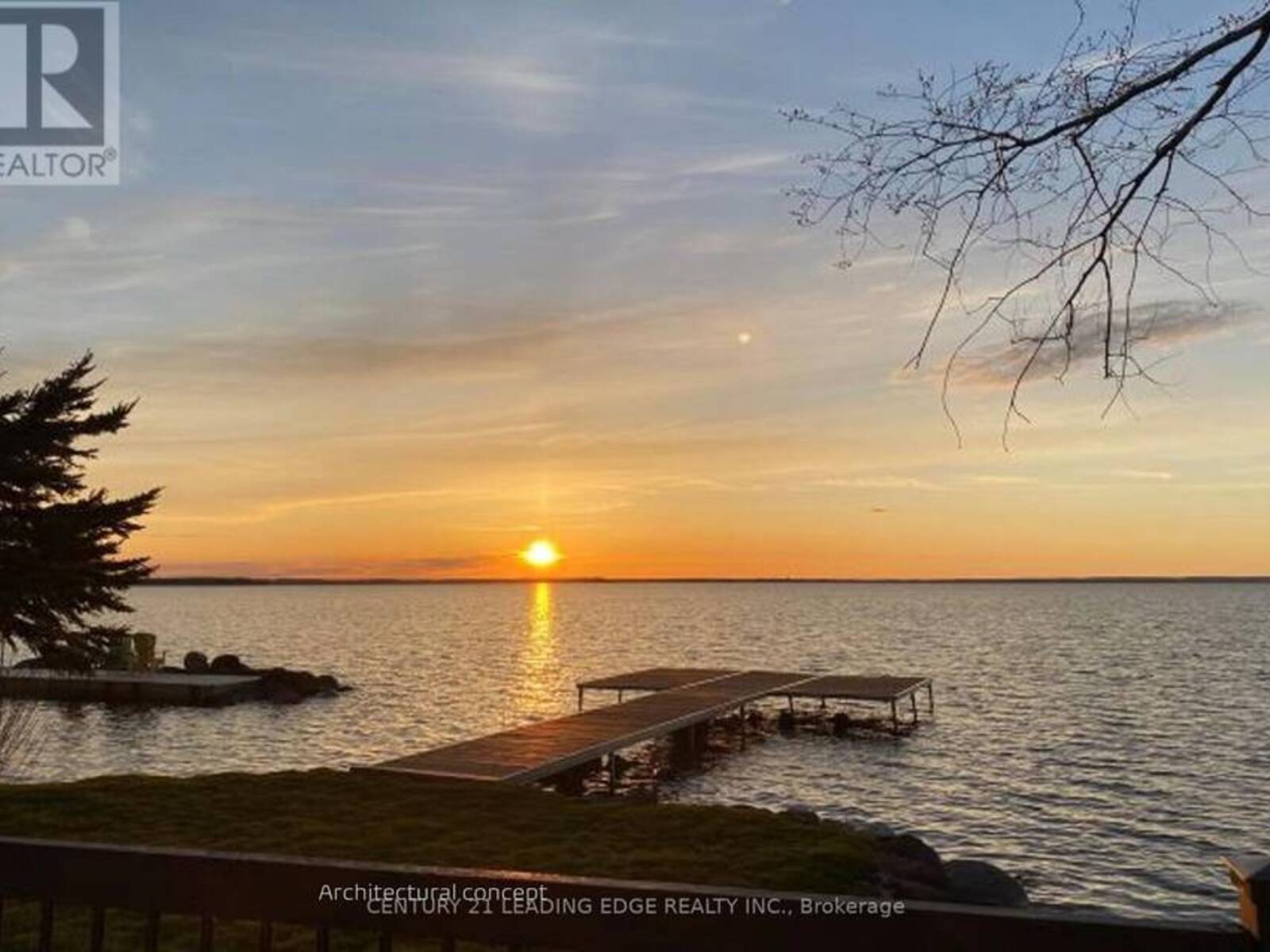 415 LAKE DRIVE E, Georgina, Ontario L0E 1S0