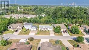 3641 RAPIDS VIEW DRIVE | Niagara Falls Ontario | Slide Image Three
