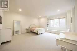 9 SEINECLIFFE ROAD | Markham Ontario | Slide Image Twenty-five