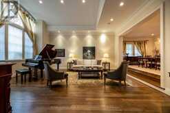 9 SEINECLIFFE ROAD | Markham Ontario | Slide Image Five
