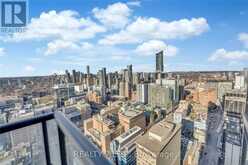 3902 - 488 UNIVERSITY AVENUE | Toronto Ontario | Slide Image Twenty-three