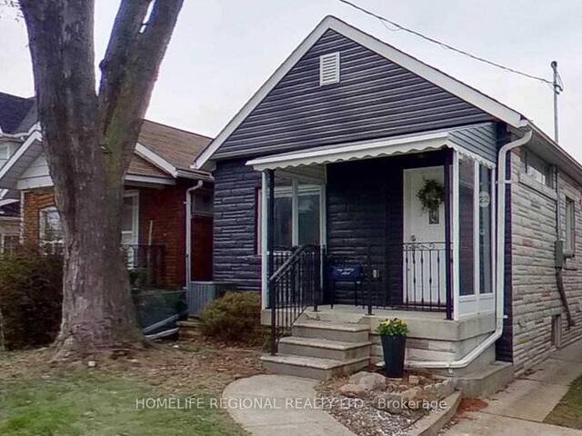 22 CRISCOE STREET Toronto Ontario, M6N 3Y9 - 4 Bedrooms Home For Sale