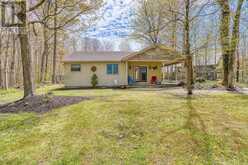 74470 WOODLAND DRIVE | Bayfield Ontario | Slide Image Four
