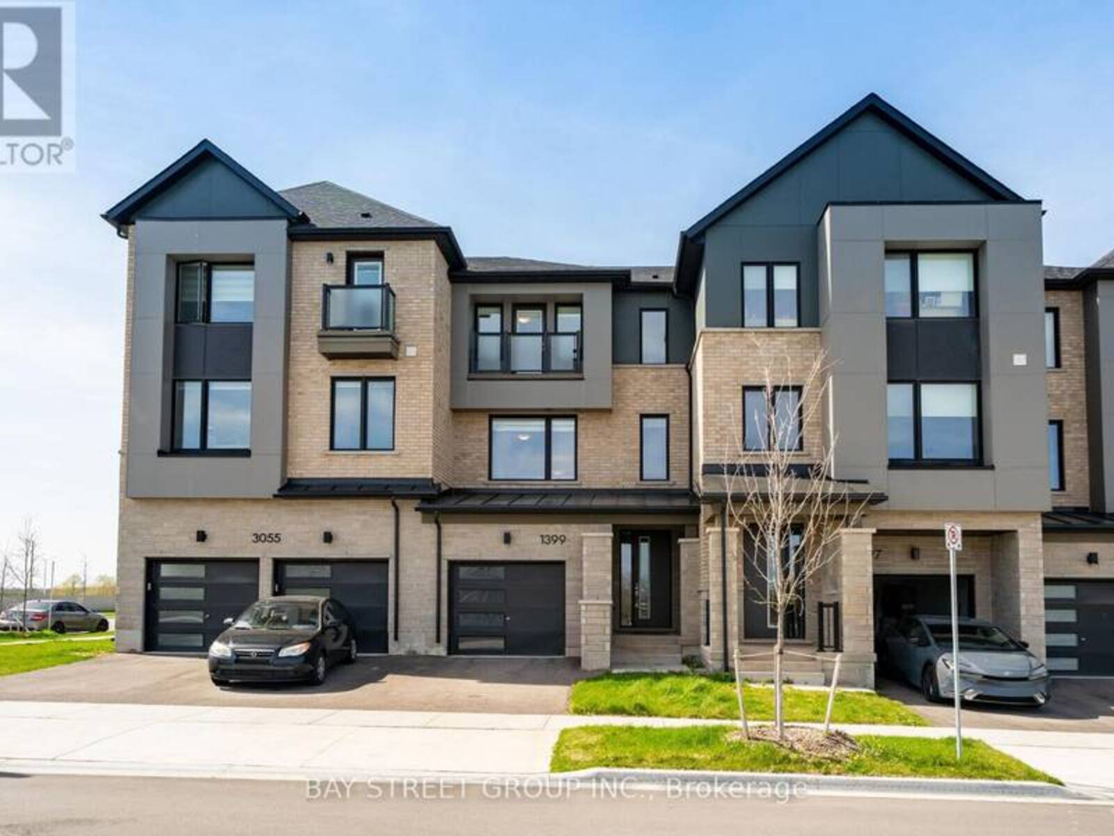 1399 SHEVCHENKO BOULEVARD, Oakville, Ontario L6M 5P3