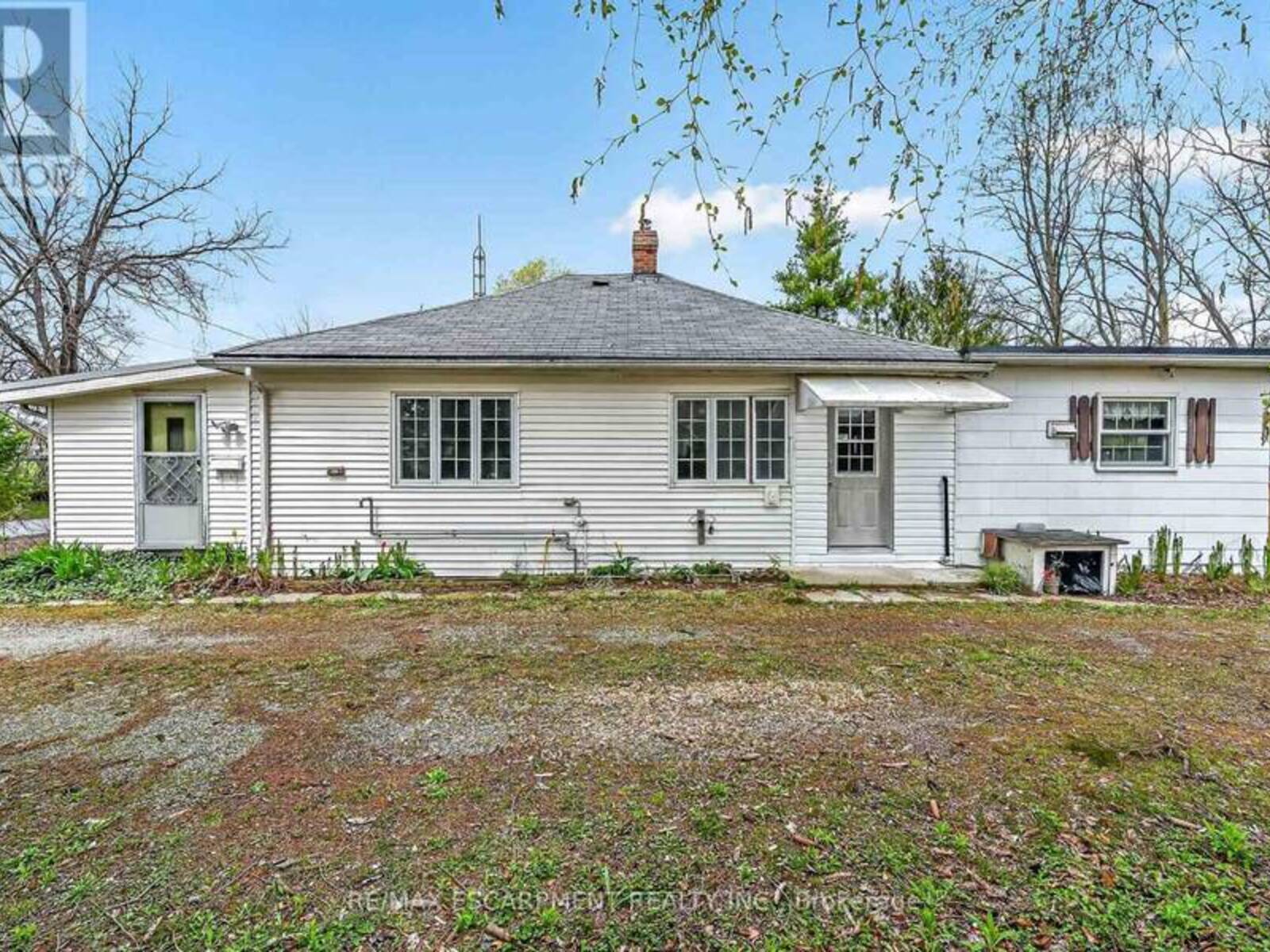 313 JOHN STREET, Simcoe, Ontario N3Y 2Z1