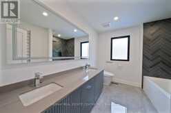 32 ELENA COURT | Hamilton Ontario | Slide Image Thirty