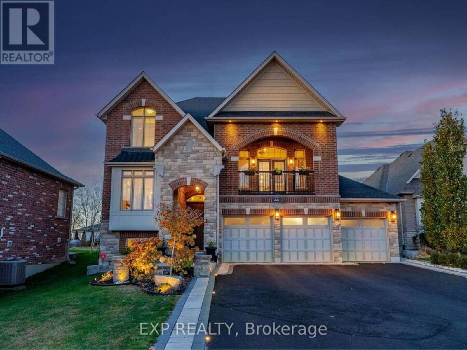 44 PHILSON COURT, Cookstown, Ontario L0L 1L0