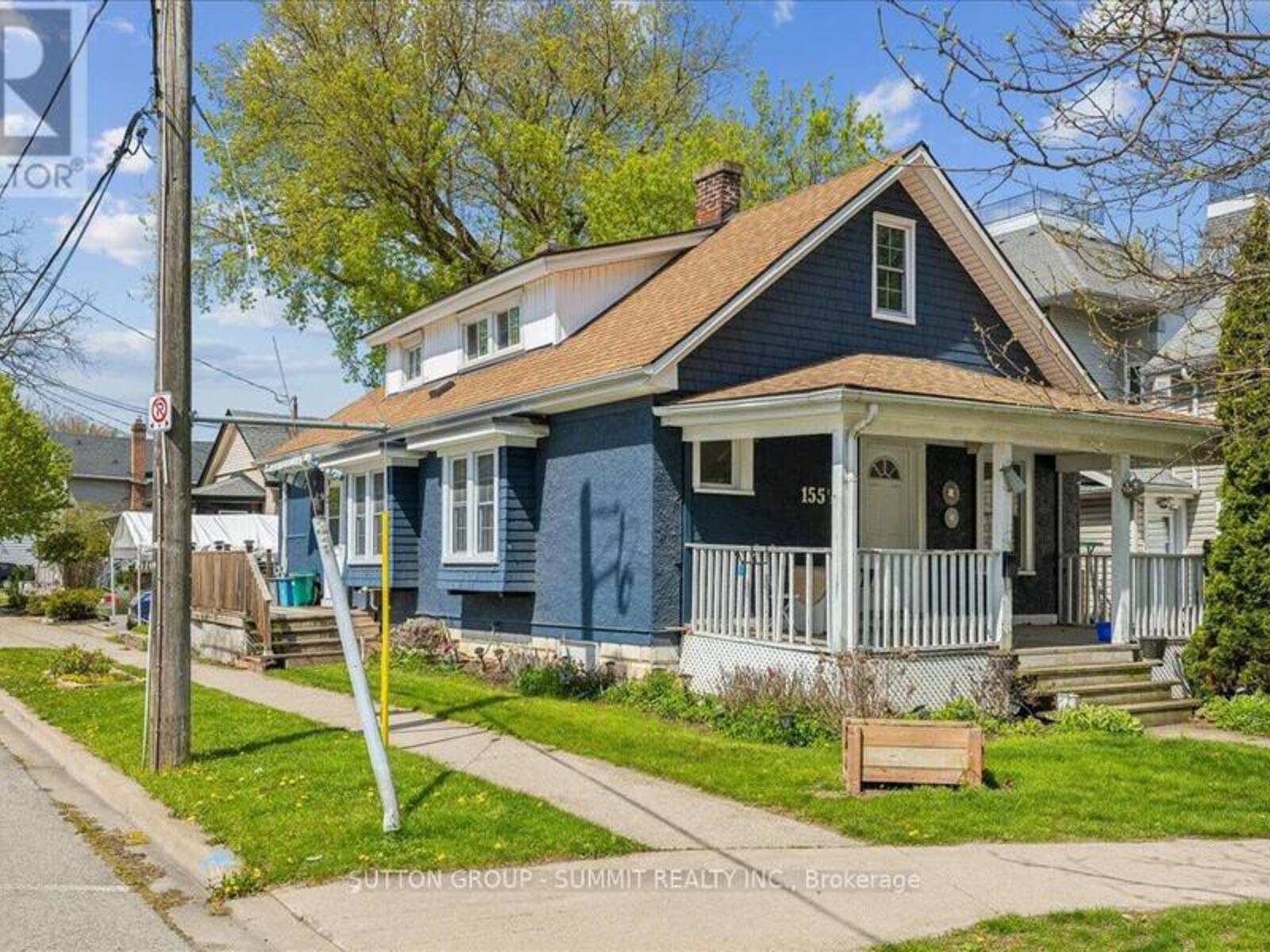 155 1/2 LAKE STREET, St. Catharines, Ontario L2R 5Y5